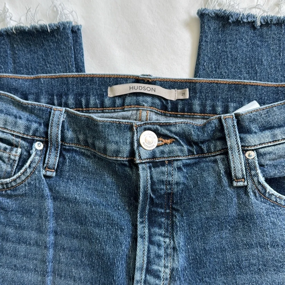 Hudson Jeans Rosie High Rise Wide Leg Crop in Wilder Wash - Picture 2 of 6